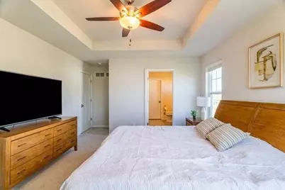 W198N5020  Hickory St, Menomonee Falls, WI 53051 - Photo 22