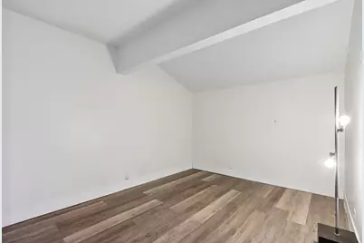 9169 N 70th St #5, Milwaukee, WI 53223 - Photo 18