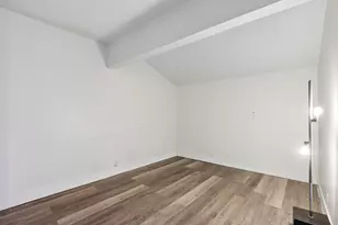 9169 N 70th St, Milwaukee, WI 53223 - Photo 18