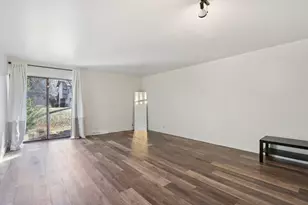 9169 N 70th St, Milwaukee, WI 53223 - Photo 6