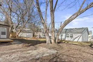 213 Maria St, Waukesha, WI 53188 - Photo 34