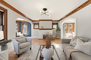 4639 N Larkin St, Whitefish Bay, WI 53211 - Photo 6