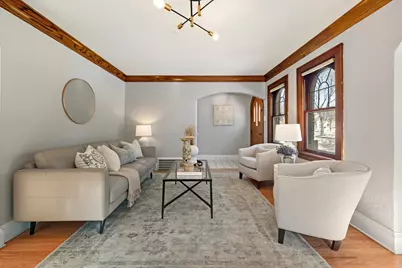 4639 N Larkin St, Whitefish Bay, WI 53211 - Photo 4