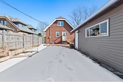 4639 N Larkin St, Whitefish Bay, WI 53211 - Photo 66