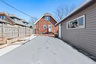 4639 N Larkin St, Whitefish Bay, WI 53211 - Photo 66