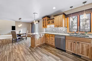 4175 Twilight Ct, Algoma, WI 54904 - Photo 8