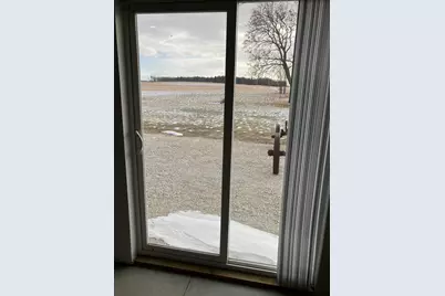 9207  Middle Rd, Manitowoc Rapids, WI 54220 - Photo 14