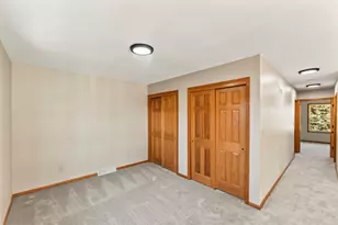 N27W26457 Christian Ct, Pewaukee, WI 53072 - Photo 18