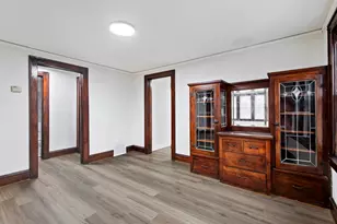 1301 S 63rd St, West Allis, WI 53214 - Photo 14