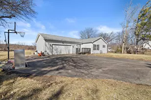 5222 Springbrook Rd, Pleasant Prairie, WI 53158 - Photo 28