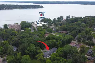 32 S Walworth Ave, Williams Bay, WI 53191 - Photo 2