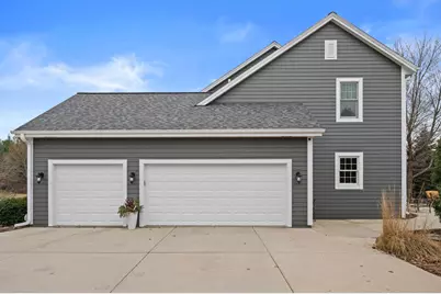 W285N7383  Bark River Rd, Hartland, WI 53029 - Photo 56