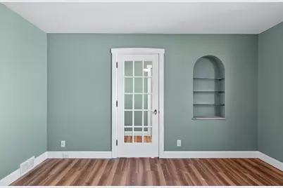 1207  Grant St, Lake Geneva, WI 53147 - Photo 10