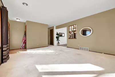 2604 E Birchwood Ave, Cudahy, WI 53110 - Photo 6