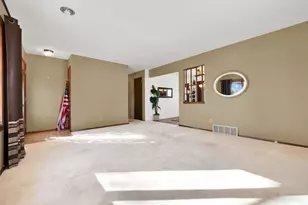 2604 E Birchwood Ave, Cudahy, WI 53110 - Photo 6