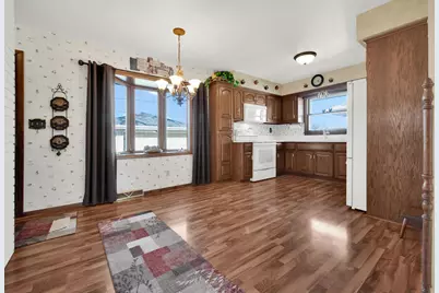 2604 E Birchwood Ave, Cudahy, WI 53110 - Photo 2
