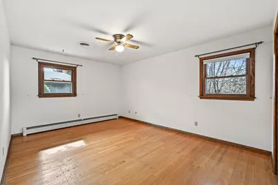 2451 N 115th St, Wauwatosa, WI 53226 - Photo 20