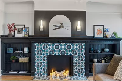 1714 E Kane Pl #L, Milwaukee, WI 53202 - Photo 1