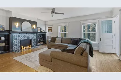 1714 E Kane Pl #L, Milwaukee, WI 53202 - Photo 6