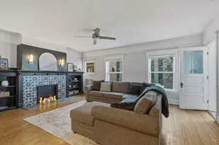 1714 E Kane Pl, Milwaukee, WI 53202 - Photo 6