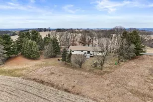 W997 Hammes Rd, Washington, WI 54614 - Photo 12
