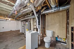 1821 E Oklahoma Ave, Milwaukee, WI 53207 - Photo 46