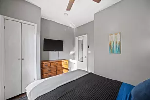 1821 E Oklahoma Ave, Milwaukee, WI 53207 - Photo 12