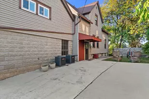 1821 E Oklahoma Ave, Milwaukee, WI 53207 - Photo 56