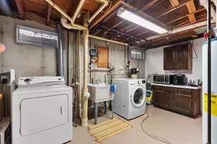 1125 N Claremont Dr, Janesville, WI 53545 - Photo 24