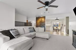 1125 N Claremont Dr, Janesville, WI 53545 - Photo 4