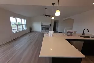 622 Champions Ct, Jefferson, WI 53549 - Photo 10