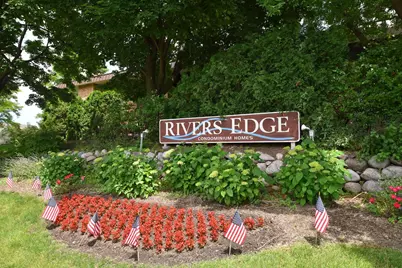 4117 W Rivers Edge Cir #10, Brown Deer, WI 53209 - Photo 2