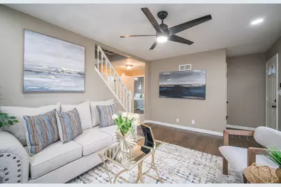 1137 S 107th St, West Allis, WI 53214 - Photo 4