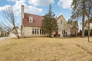 858 E Glen Ave, Whitefish Bay, WI 53217 - Photo 70