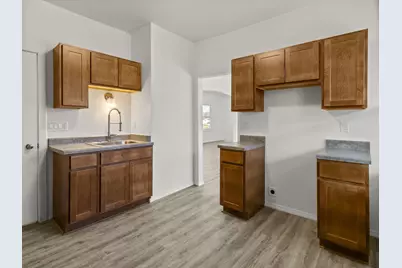 4860 N 20th St, Milwaukee, WI 53209 - Photo 14