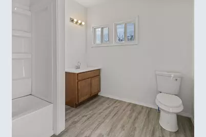 4860 N 20th St, Milwaukee, WI 53209 - Photo 16