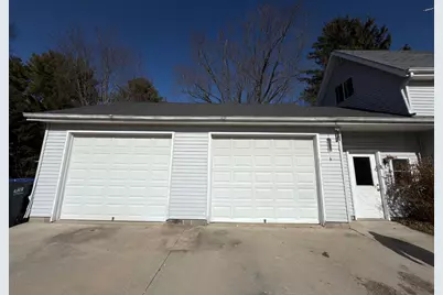 302 N Church St St, Elkhorn, WI 53121 - Photo 10