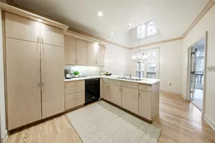 630 Park Cir, Elm Grove, WI 53122 - Photo 4