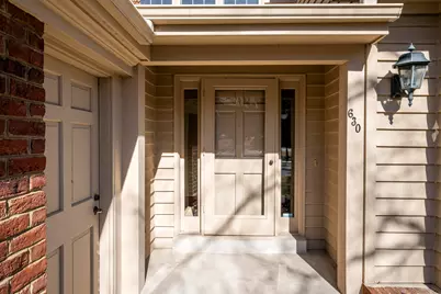 630  Park Cir, Elm Grove, WI 53122 - Photo 2