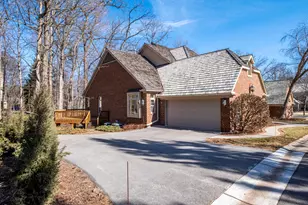 630 Park Cir, Elm Grove, WI 53122 - Photo 20