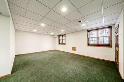 630  Park Cir, Elm Grove, WI 53122 - Photo 30