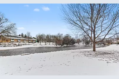 202 E Main St, Racine, WI 53185 - Photo 28