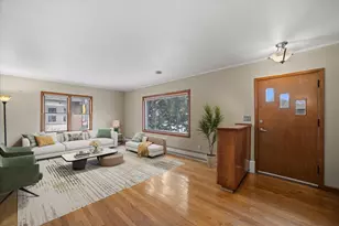 5437 N Navajo Ave, Glendale, WI 53217 - Photo 2