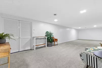 N77W14914  Menomonee Manor Dr, Menomonee Falls, WI 53051 - Photo 30