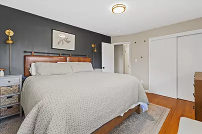 N77W14914  Menomonee Manor Dr, Menomonee Falls, WI 53051 - Photo 18