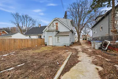 2473 N 57th St, Milwaukee, WI 53210 - Photo 22