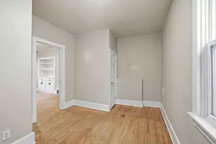 2473 N 57th St, Milwaukee, WI 53210 - Photo 12