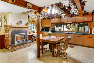 25215 W Loomis Rd, Racine, WI 53185 - Photo 10