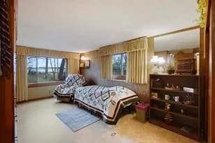 25215 W Loomis Rd, Racine, WI 53185 - Photo 20