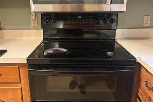 N35W28682 Old North Shore Dr, Delafield, WI 53072 - Photo 28